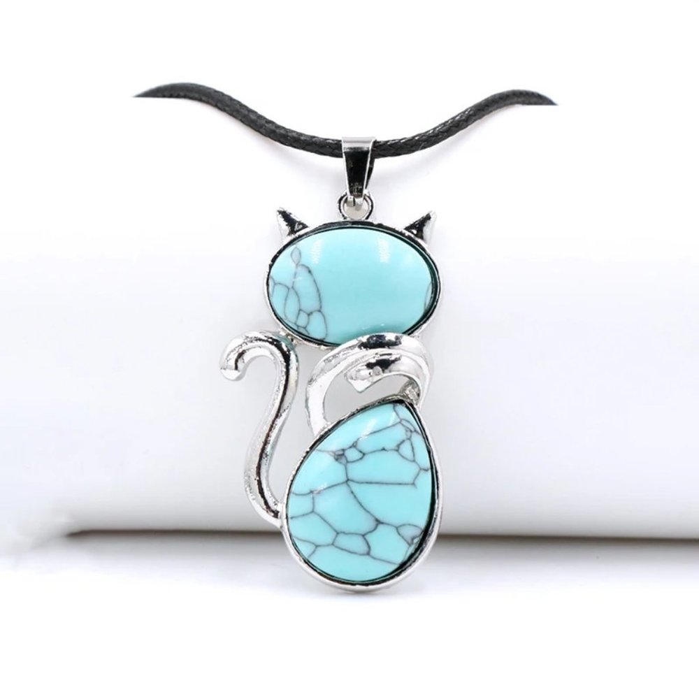 Cute Cat Blue Howlite Stone Pendant Necklace - Picture 2 of 2